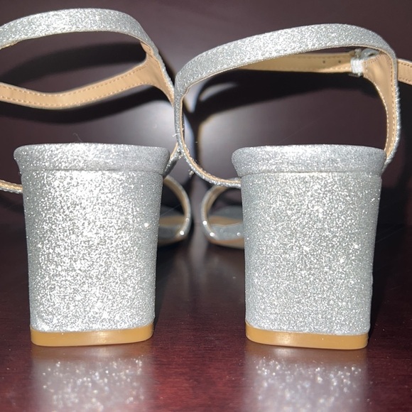 Jewel Badgley Mischka Omari Silver Glitter Party Wedding Formal Block Heel - Picture 7 of 15
